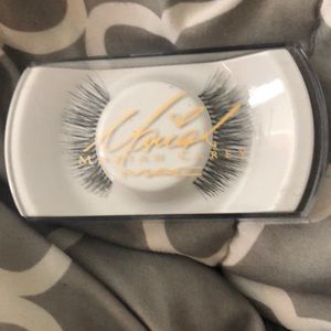 Mac Mariah Carey lashes